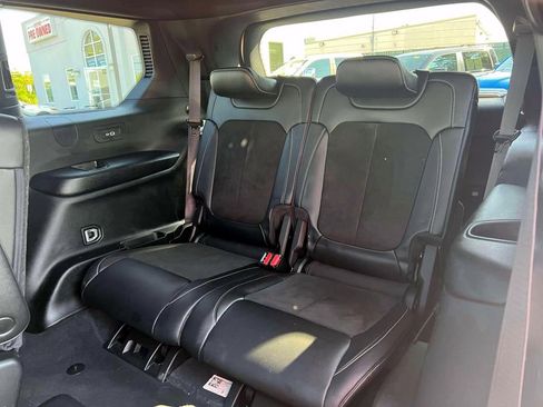 Certified 2023 Jeep Grand Cherokee L Laredo image 15