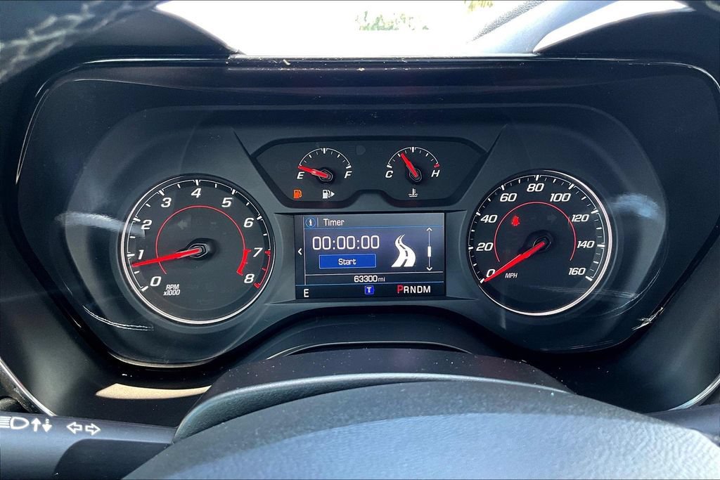 Used 2020 Chevrolet Camaro LT RWD image 12