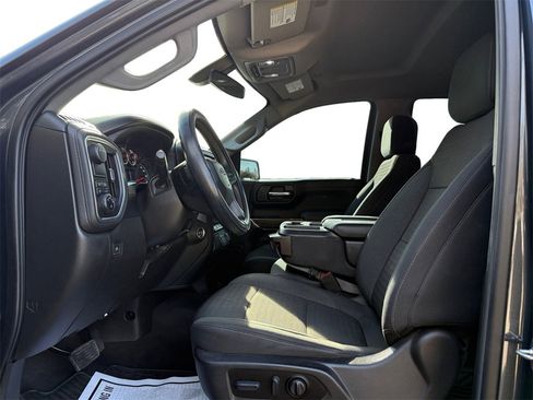 Used 2022 Chevrolet Silverado 1500 RST image 9