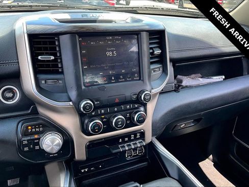 Used 2019 RAM 1500 Laramie AWD/4WD image 16