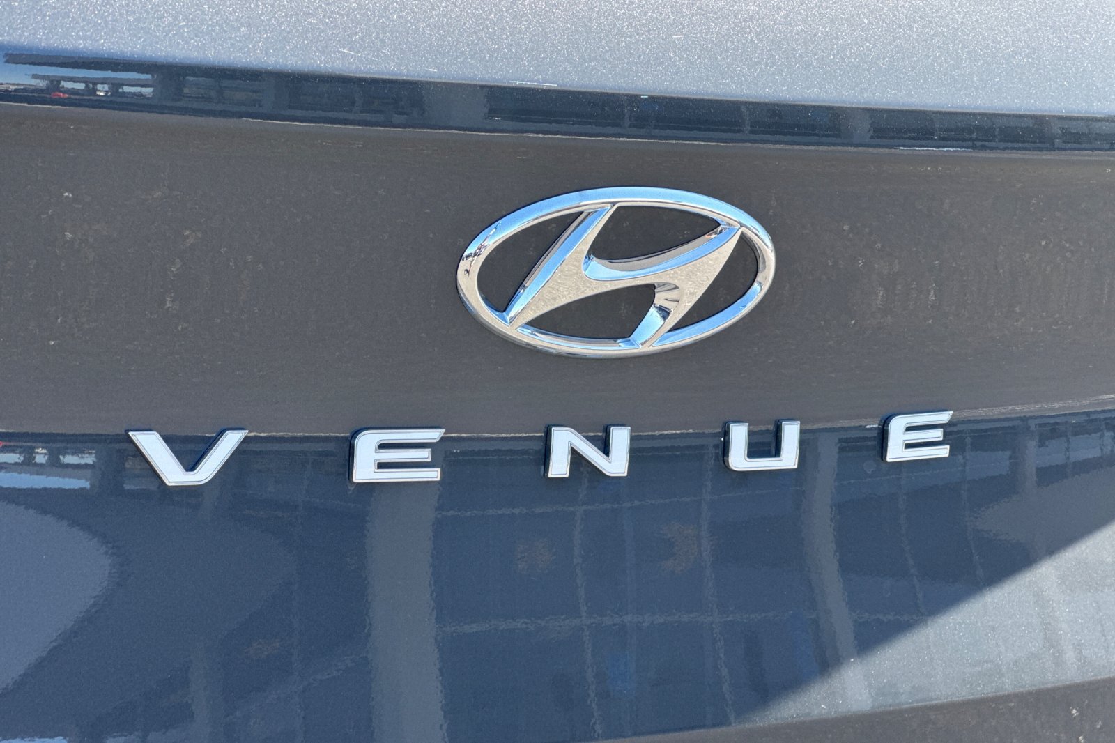 New 2026 Hyundai Venue SEL FWD image 26