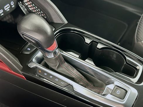 Used 2023 Chevrolet TrailBlazer RS w/ Convenience Package image 25