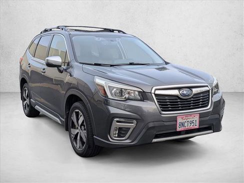 Used 2020 Subaru Forester Touring image 3