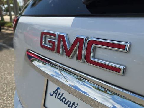 Used 2020 GMC Terrain SLT w/ Preferred Package AWD/4WD image 11