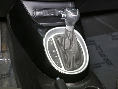 Used 2014 Kia Soul image 8