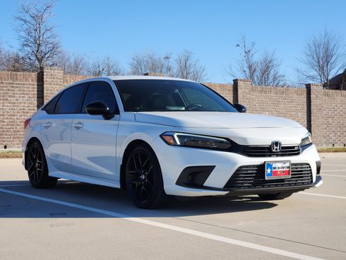 Certified 2022 Honda Civic Sport image 4