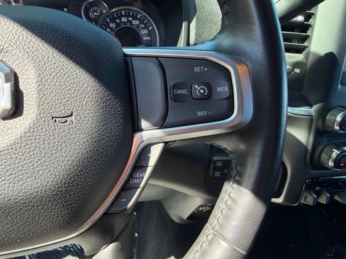 Used 2024 RAM 2500 Big Horn AWD/4WD image 38