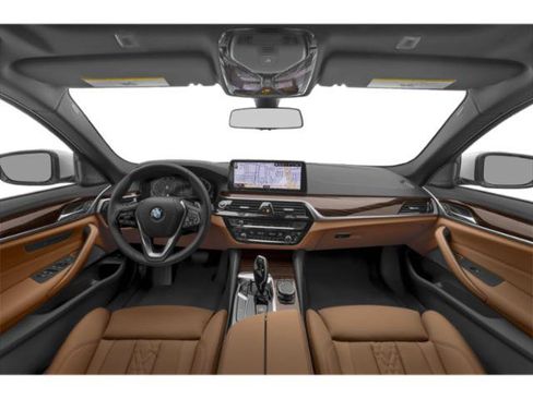 Used 2023 BMW 530i w/ Premium Package RWD image 5