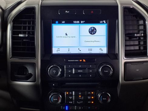 Used 2017 Ford F150 Lariat RWD image 15