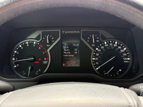 Used 2025 Toyota Tundra SR5 w/ SR5 Premium Package RWD image 17