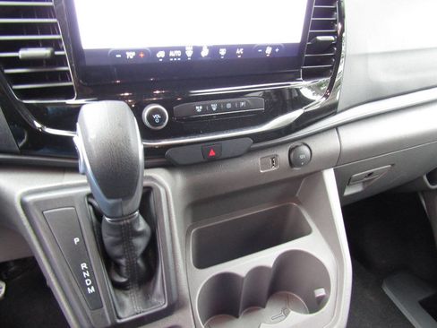 Used 2024 Ford Transit 350 XLT RWD image 18