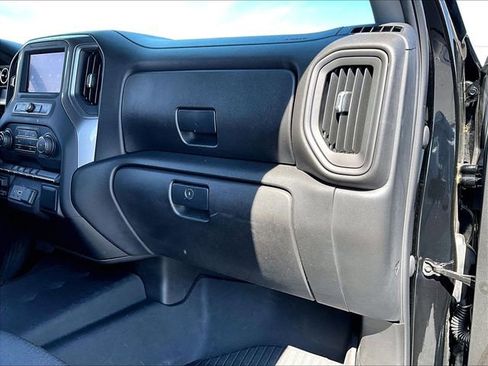 Used 2021 Chevrolet Silverado 1500 Custom Trail Boss w/ Midnight Edition image 13