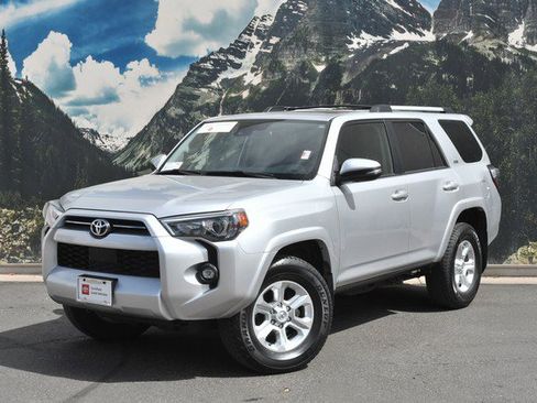 Certified 2024 Toyota 4Runner SR5 Premium w/ Moonroof Package AWD/4WD image 6