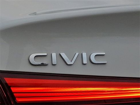 Certified 2023 Honda Civic Sport image 29
