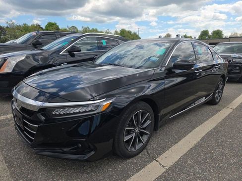 Used 2022 Honda Accord EX-L image 2