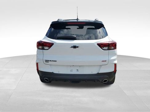 Used 2021 Chevrolet TrailBlazer RS w/ Sun and Liftgate Package AWD/4WD image 5