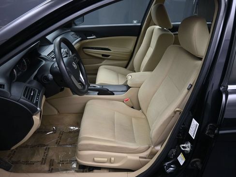 Used 2012 Honda Accord LX image 18
