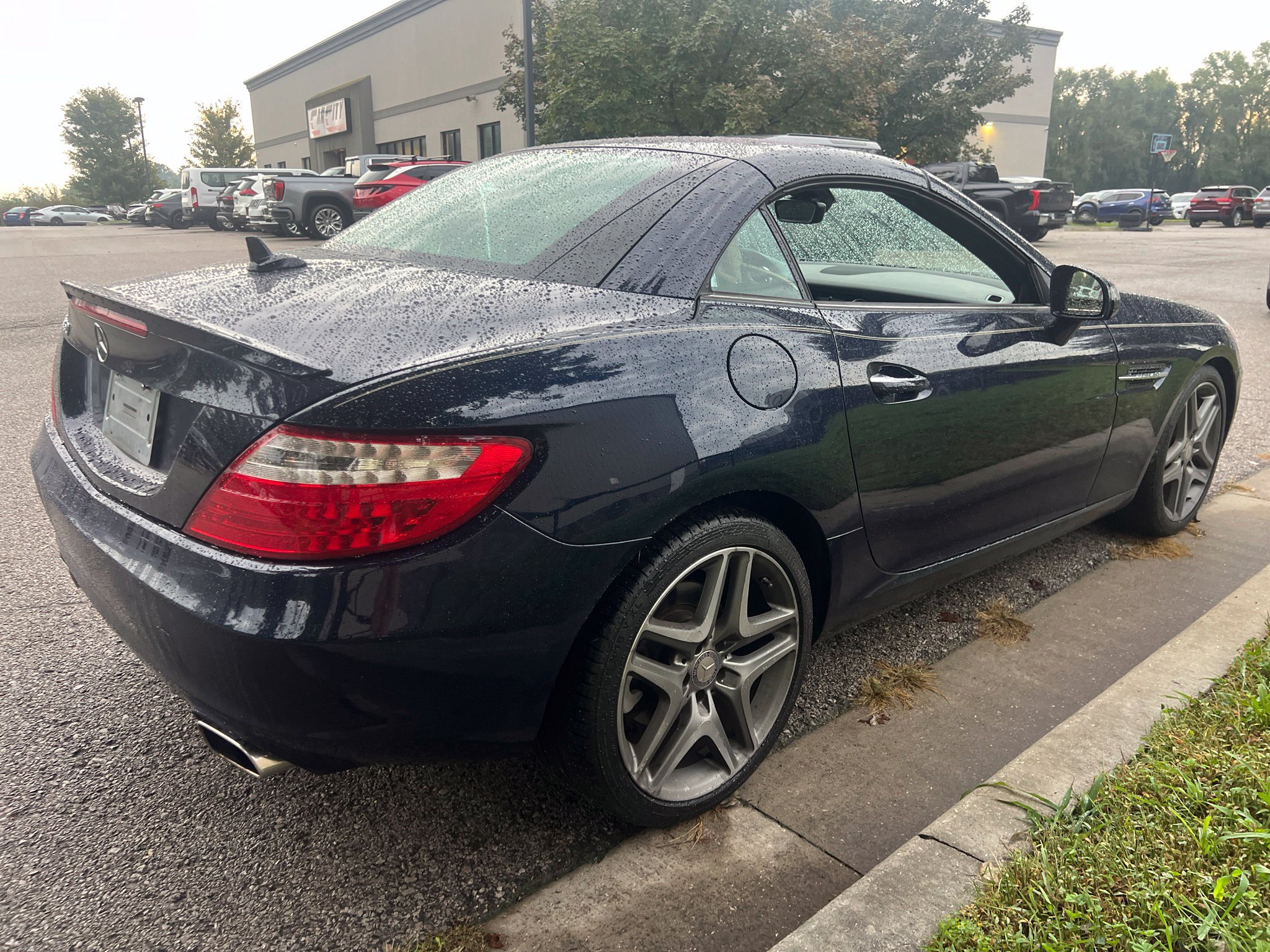Used 2013 Mercedes-Benz SLK 250 image 5