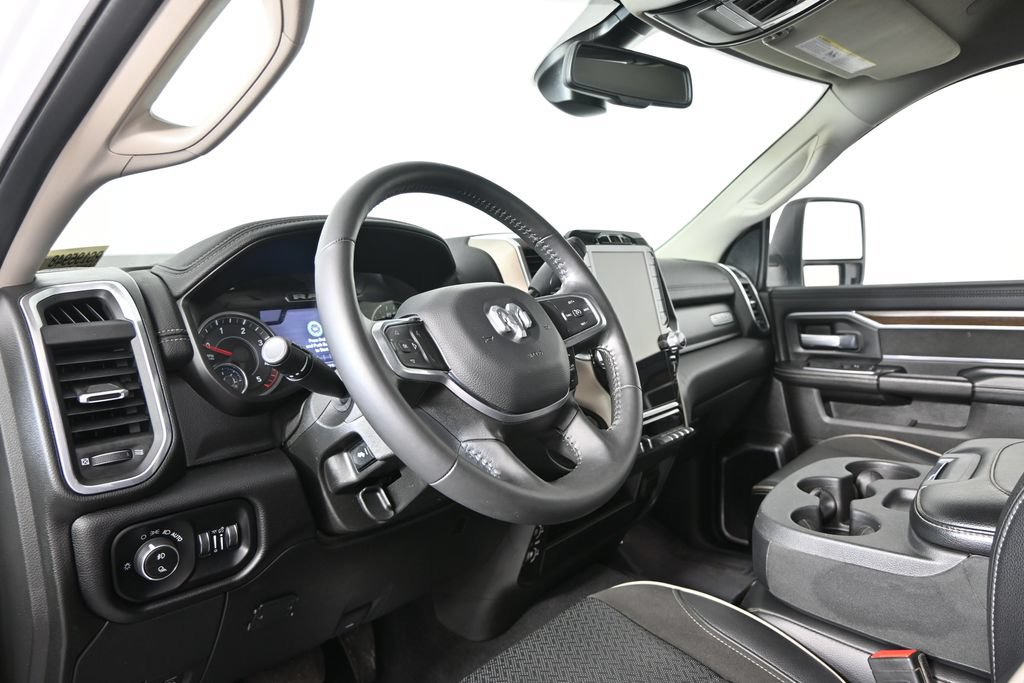 Used 2024 RAM 2500 Laramie AWD/4WD image 23