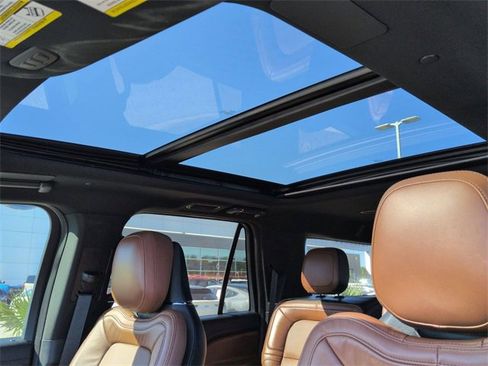 Used 2023 Lincoln Navigator L Reserve image 20