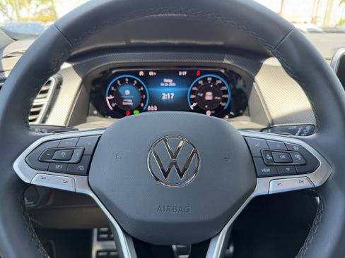 New 2026 Volkswagen Atlas Cross Sport SEL Premium R-Line AWD/4WD image 27