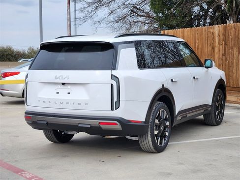 New 2027 Kia Telluride S image 4