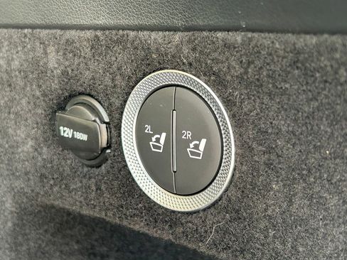 Used 2025 Genesis GV80 2.5T Standard AWD/4WD image 15