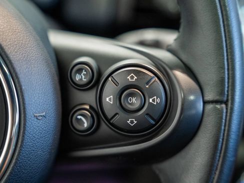 Used 2020 MINI Cooper 2-Door Hardtop FWD image 24