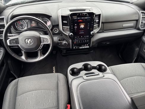 Used 2024 RAM 2500 Big Horn w/ Sport Appearance Package image 19