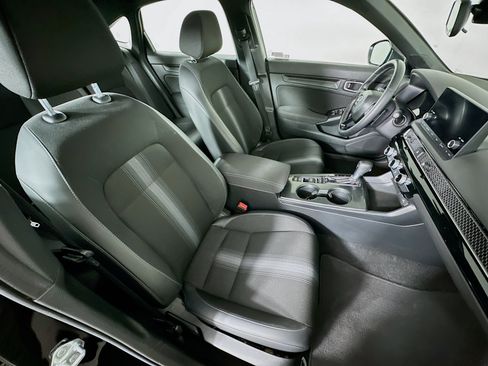 Used 2023 Honda Civic Sport image 28