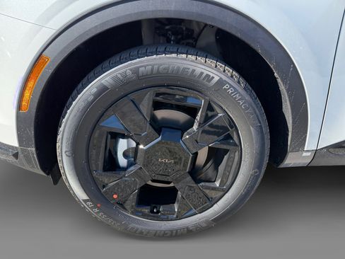 New 2026 Kia Sportage X-Line image 9