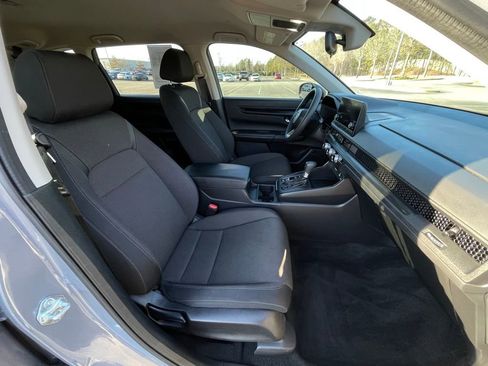 Certified 2025 Honda CR-V LX image 32