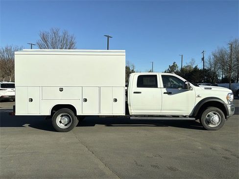 New 2024 RAM 4500 Tradesman w/ Chrome Appearance Group image 13