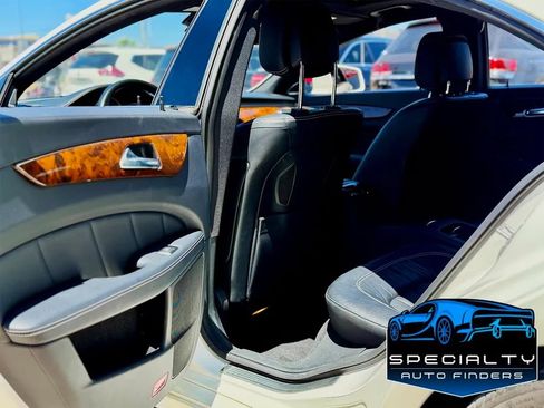 Used 2012 Mercedes-Benz CLS 550 w/ Premium I Pkg image 14
