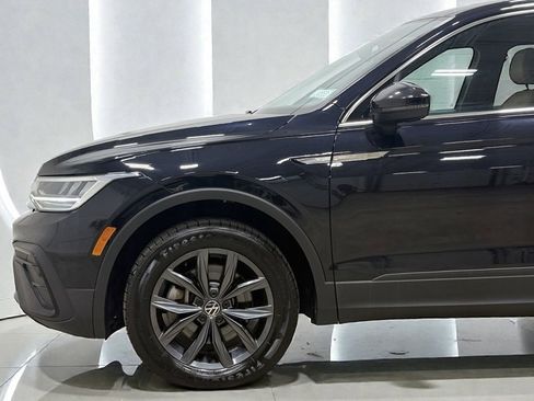 Used 2022 Volkswagen Tiguan SE image 4