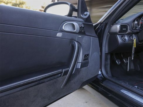 Used 2006 Porsche 911 Carrera image 55