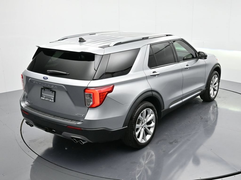 Used 2021 Ford Explorer Platinum w/ Equipment Group 601A AWD/4WD image 42