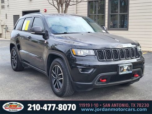 Used 2020 Jeep Grand Cherokee Trailhawk image 7