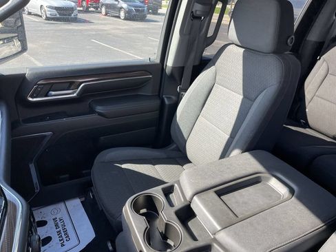 Used 2024 Chevrolet Silverado 2500 LT AWD/4WD image 23