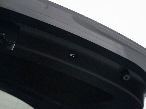 Used 2022 Tesla Model Y Performance image 20