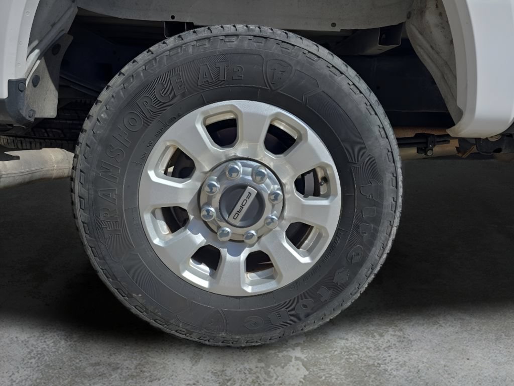 Used 2024 Ford F250 XLT AWD/4WD image 38