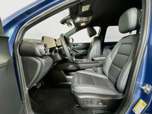 Certified 2026 Chevrolet Equinox LT w/ Convenience Package II FWD image 19