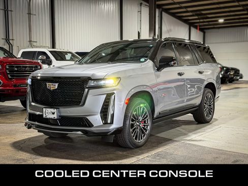 Used 2024 Cadillac Escalade V AWD/4WD image 36