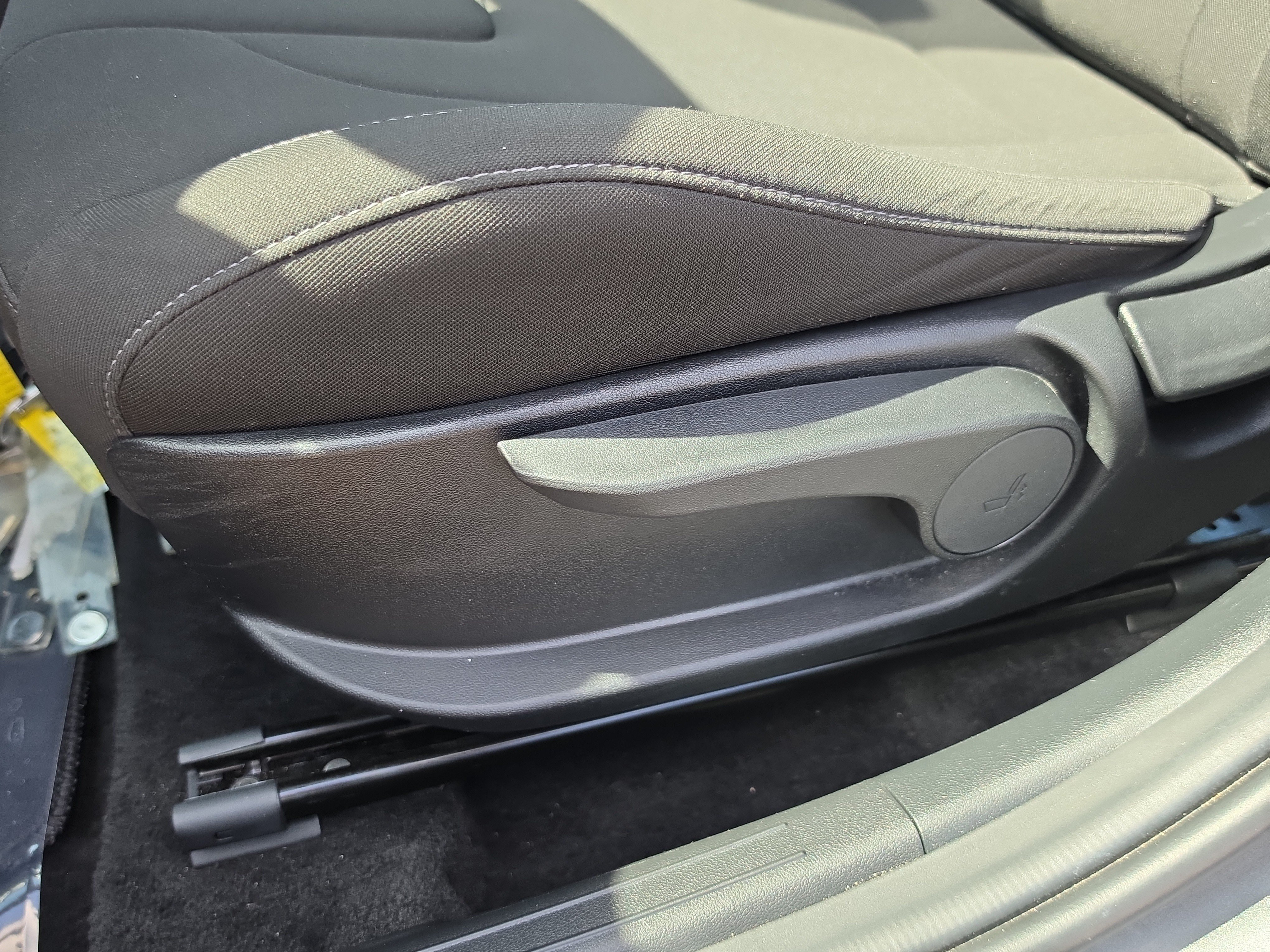 Used 2024 Hyundai Elantra SEL FWD image 20