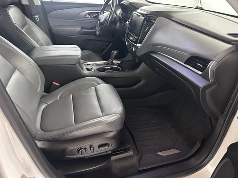 Used 2019 Chevrolet Traverse Premier w/ Driver Confidence II Package image 37