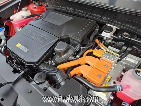 Certified 2024 Kia Niro LX image 20