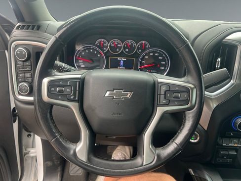 Used 2019 Chevrolet Silverado 1500 LT Trail Boss image 12