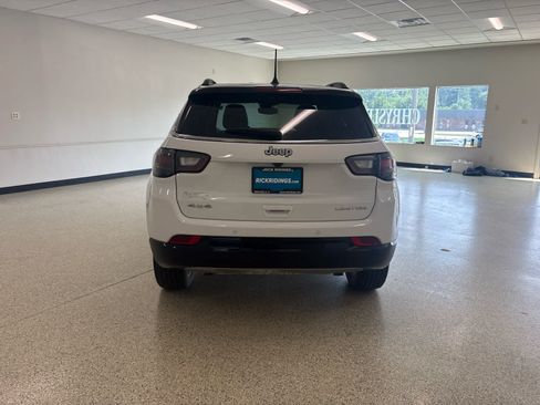 Used 2024 Jeep Compass Limited w/ Elite Group AWD/4WD image 6
