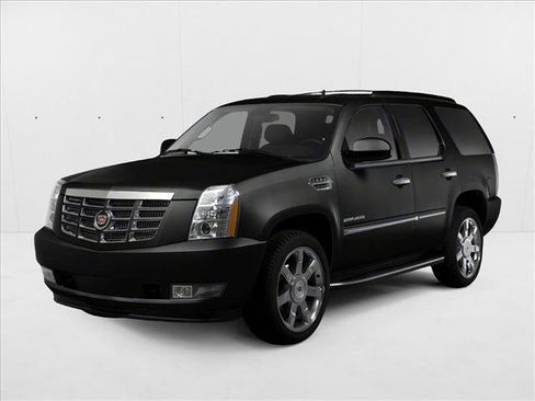 Used 2013 Cadillac Escalade Premium image 1