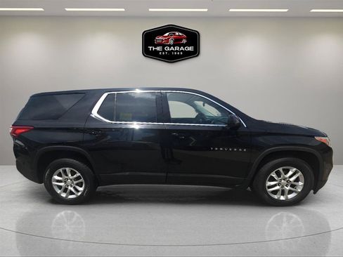 Used 2019 Chevrolet Traverse LS AWD/4WD image 7